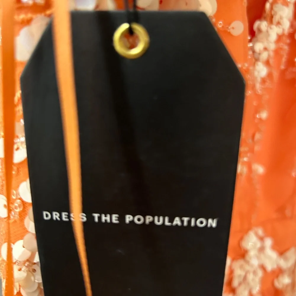 Dress the population black label. Brand new with tags. Coral beaded gown. Size s - Picture 7 of 7